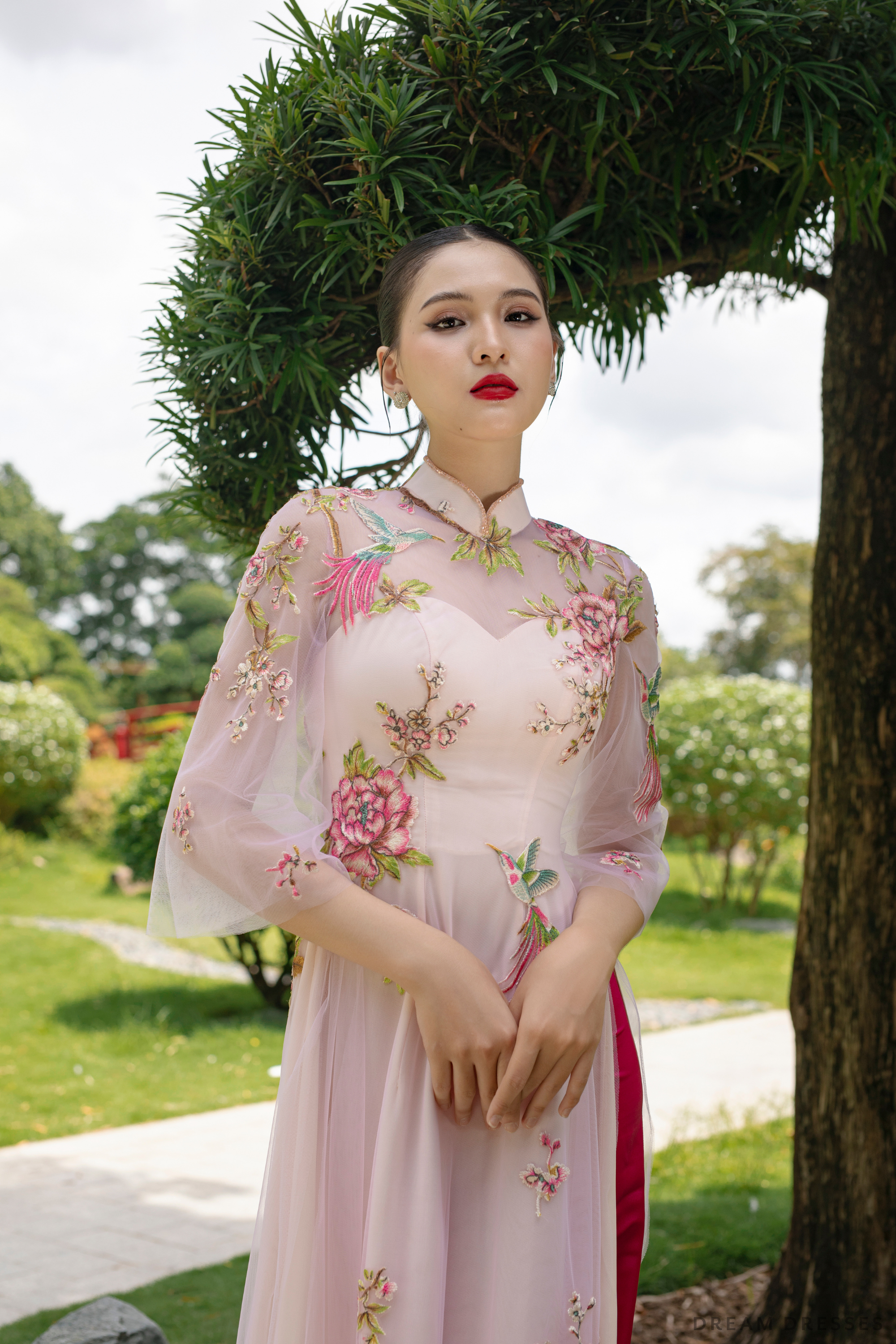 Pink Modern Bridal Ao Dai | Traditional Vietnamese Bridal Dress with Couture Lace (#THALIA)