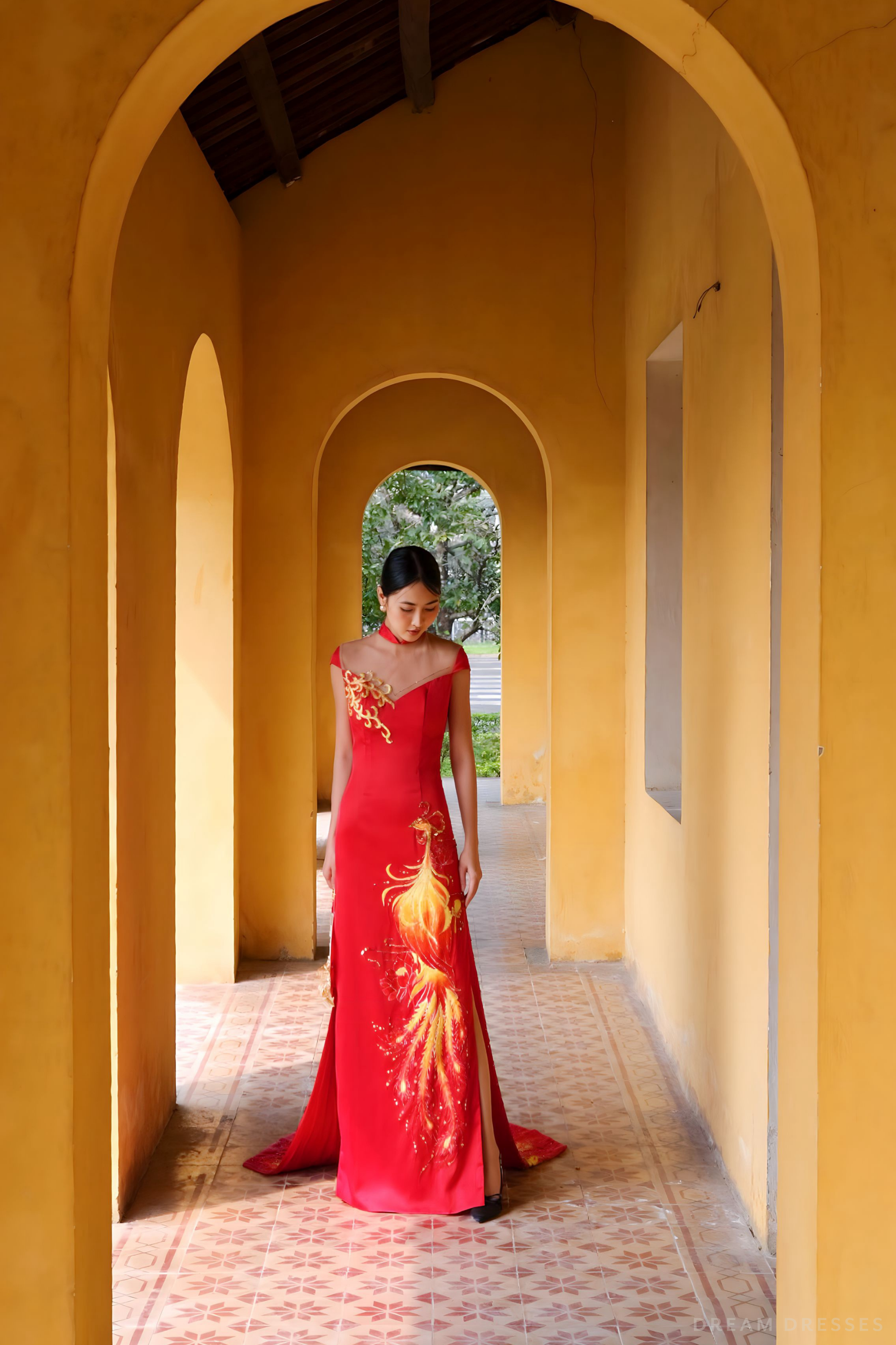 Red Bridal Cheongsam | Red Qipao Bridal Gown with Phoenix Lace  (#LANIE)