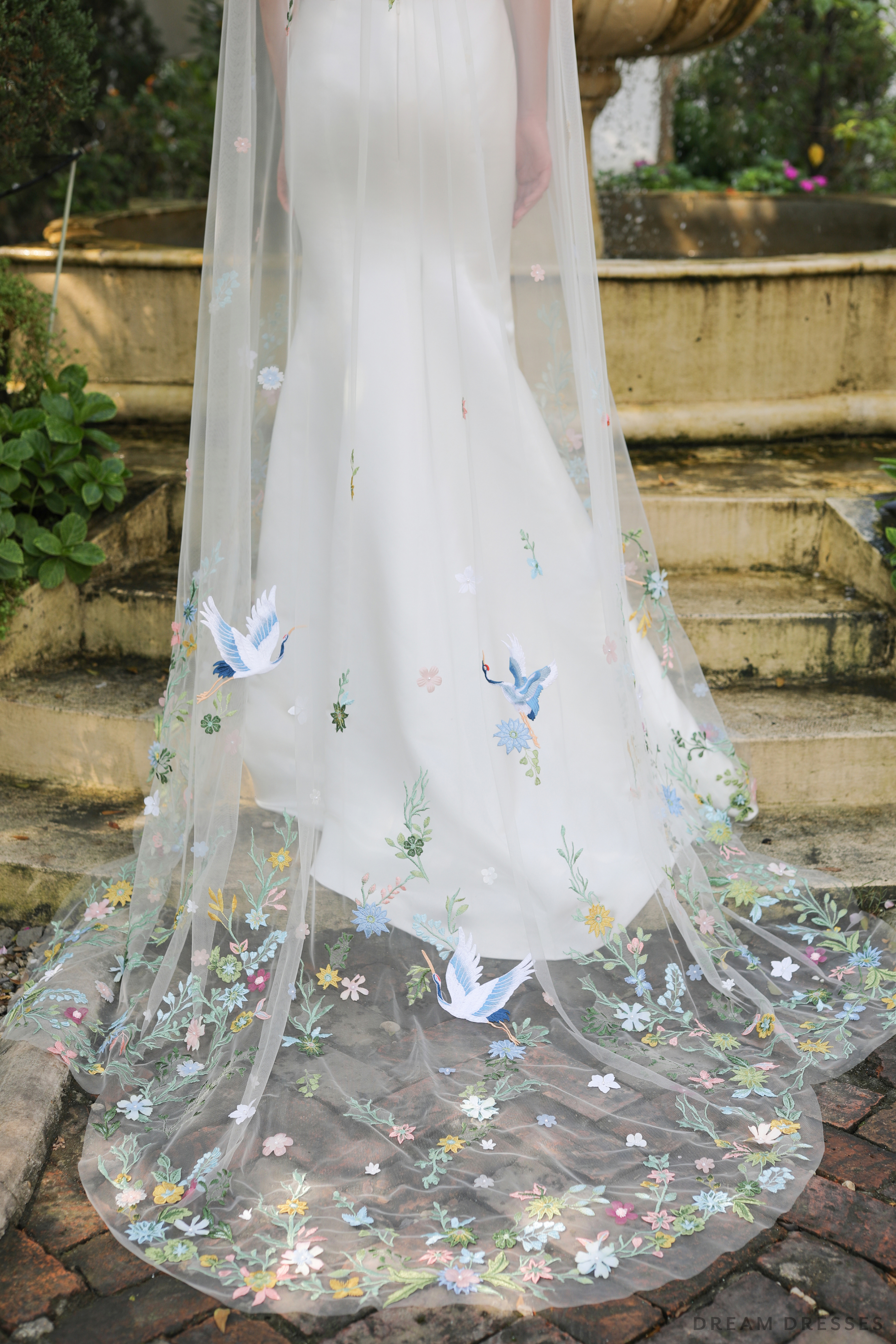 3D Flowers Chapel Veil  (#AVERY)