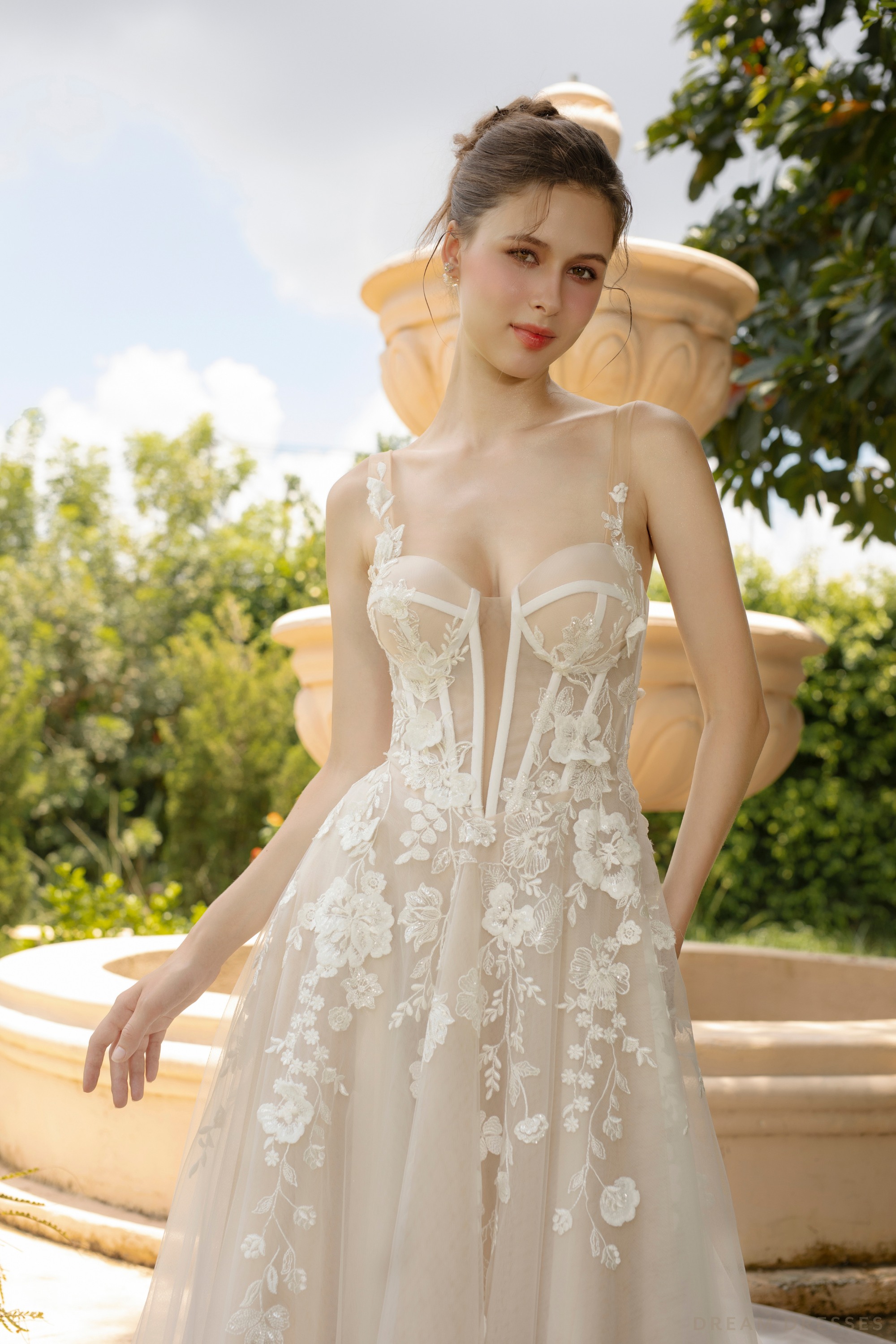 Ball Grown Wedding Dress with Floral Lace (#ANGELITA)