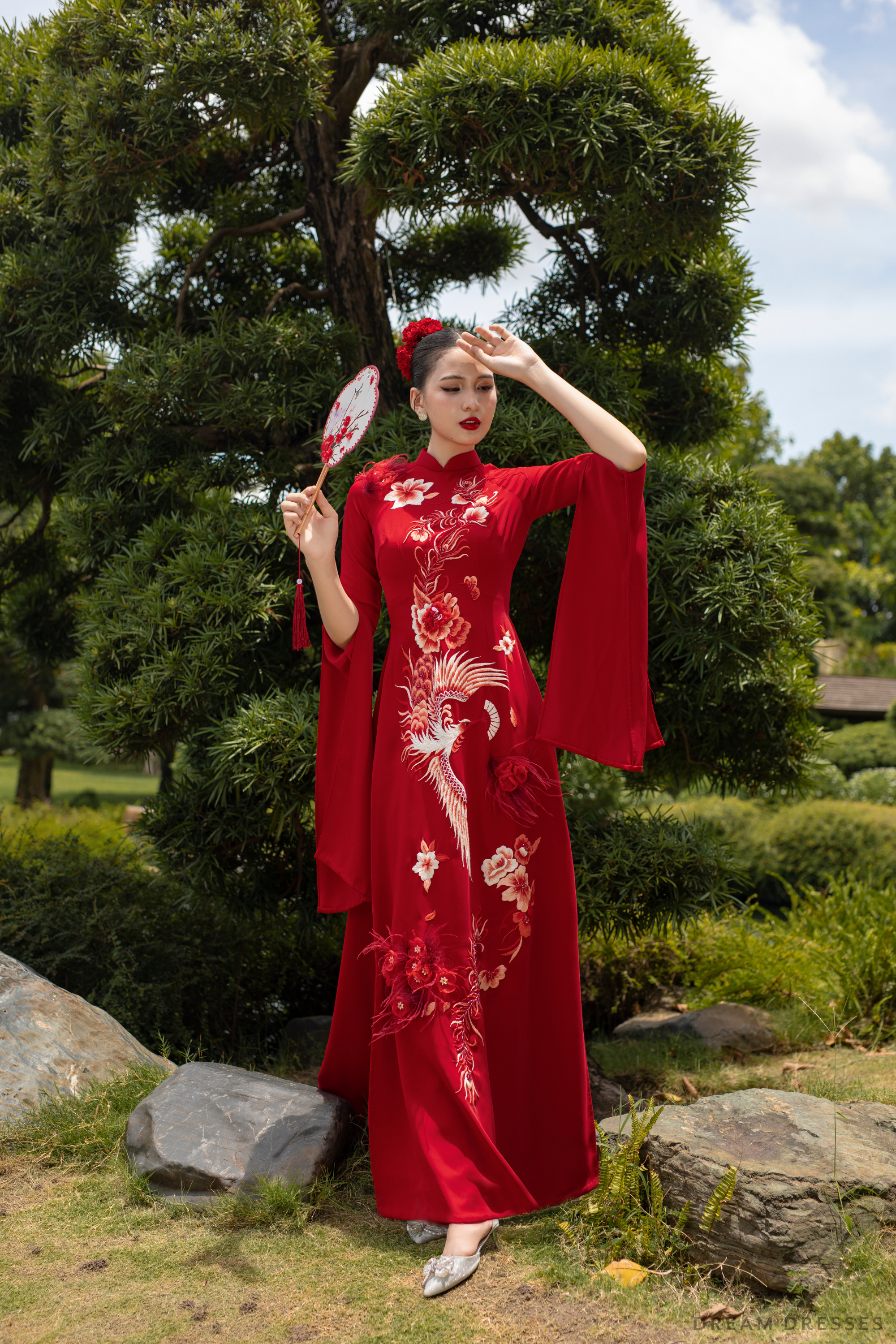 Red Bridal Ao Dai | Vietnamese Modern Bridal Dress with Phoenix Embroidery (#DAHAN)