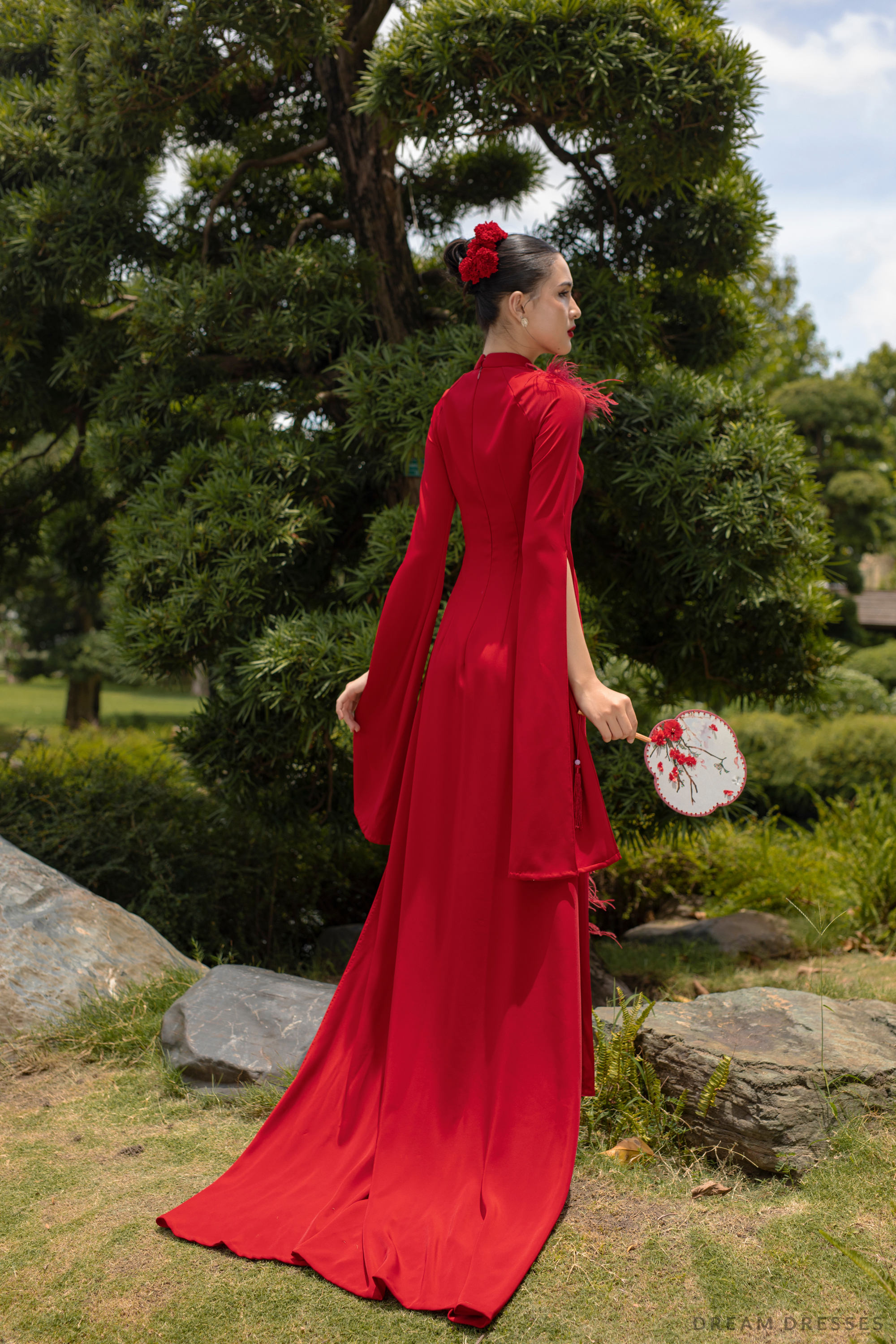 Red Bridal Ao Dai | Vietnamese Modern Bridal Dress with Phoenix Embroidery (#DAHAN)