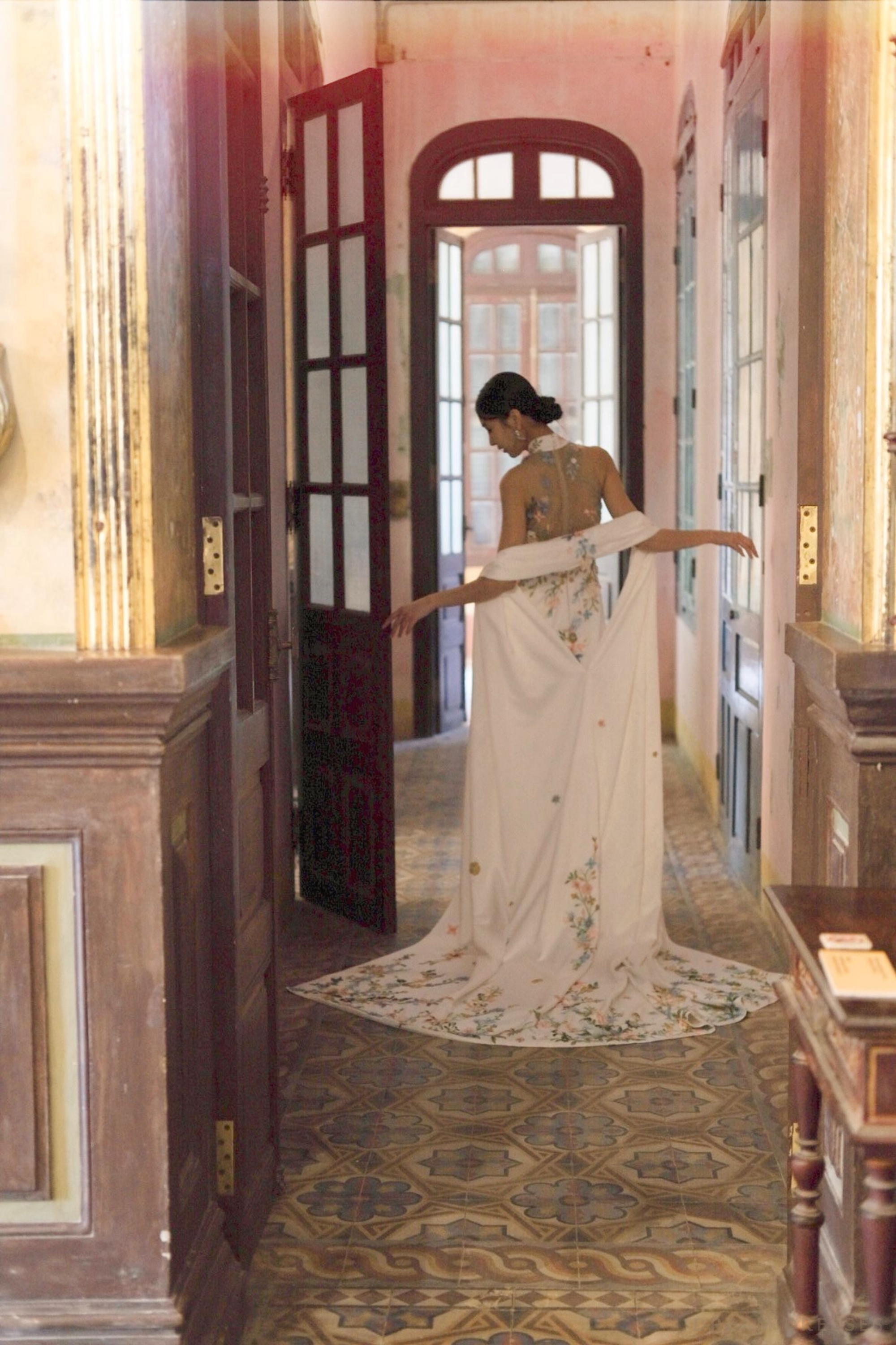 Cheongsam-Inspired Ao Dai | Vietnamese Bridal Dress (#LIEU)