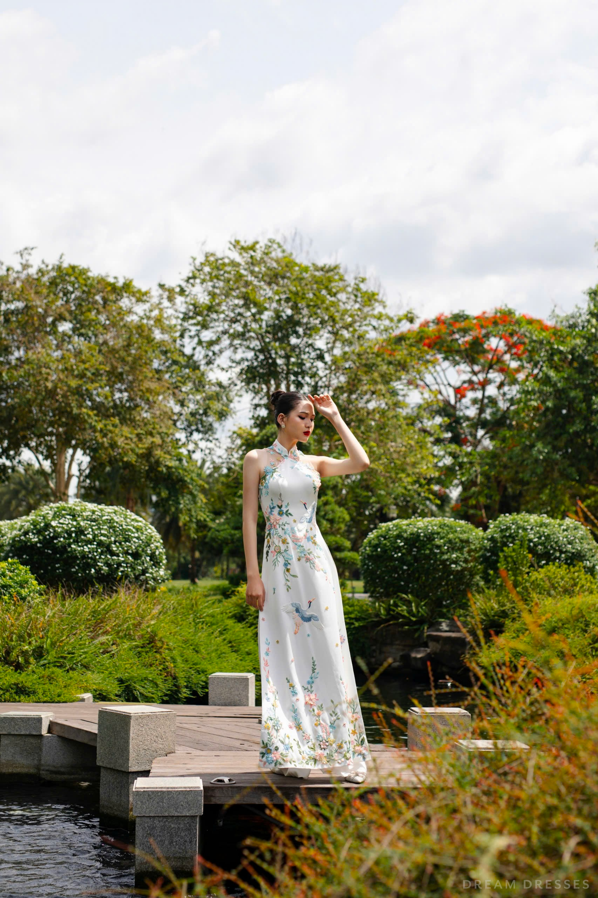 Cheongsam-Inspired Ao Dai Detachable Cape | Vietnamese Bridal Dress (#LISHA)