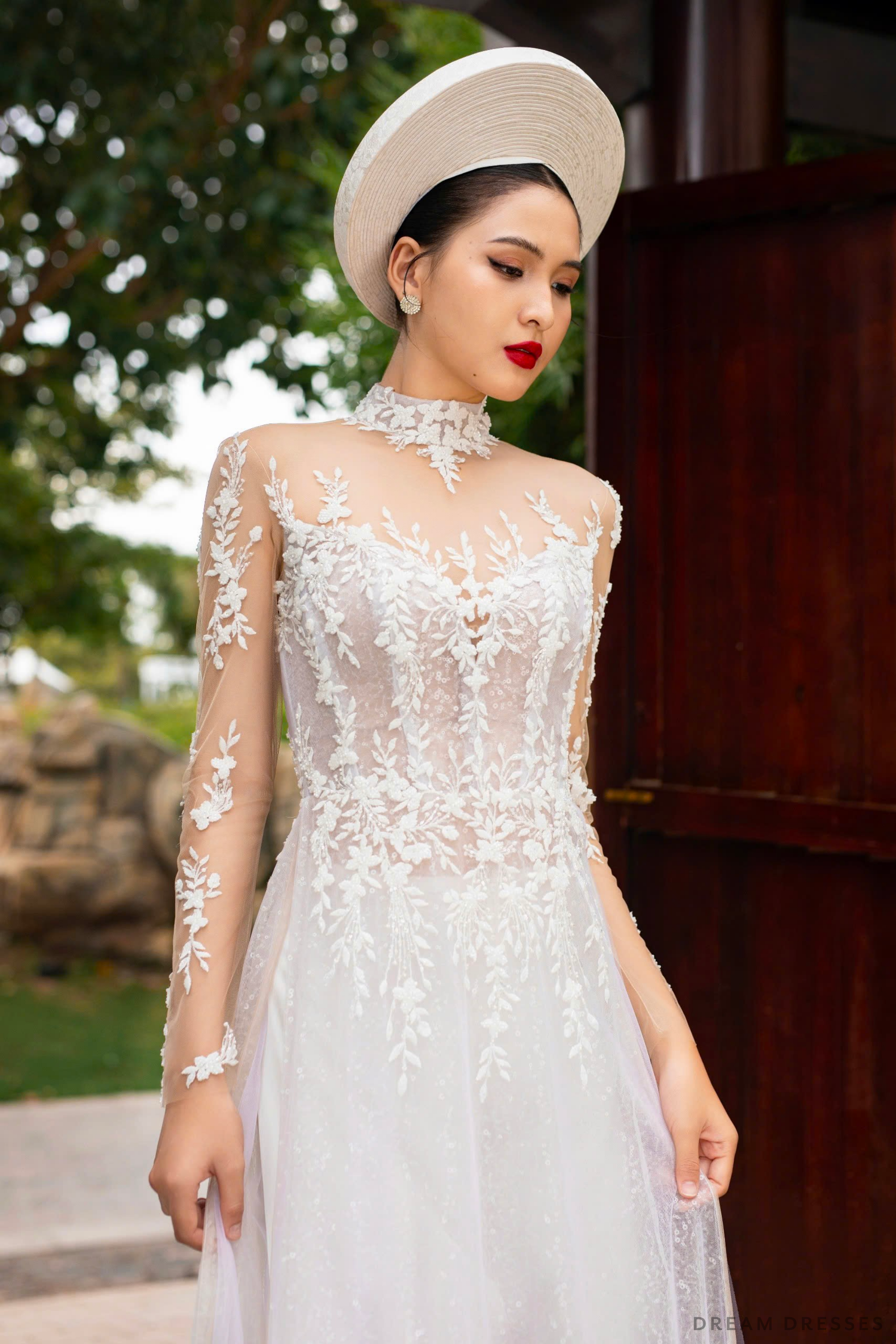 White Bridal Ao Dai | Vietnamese Modern Bridal Dress (#MAJORI)