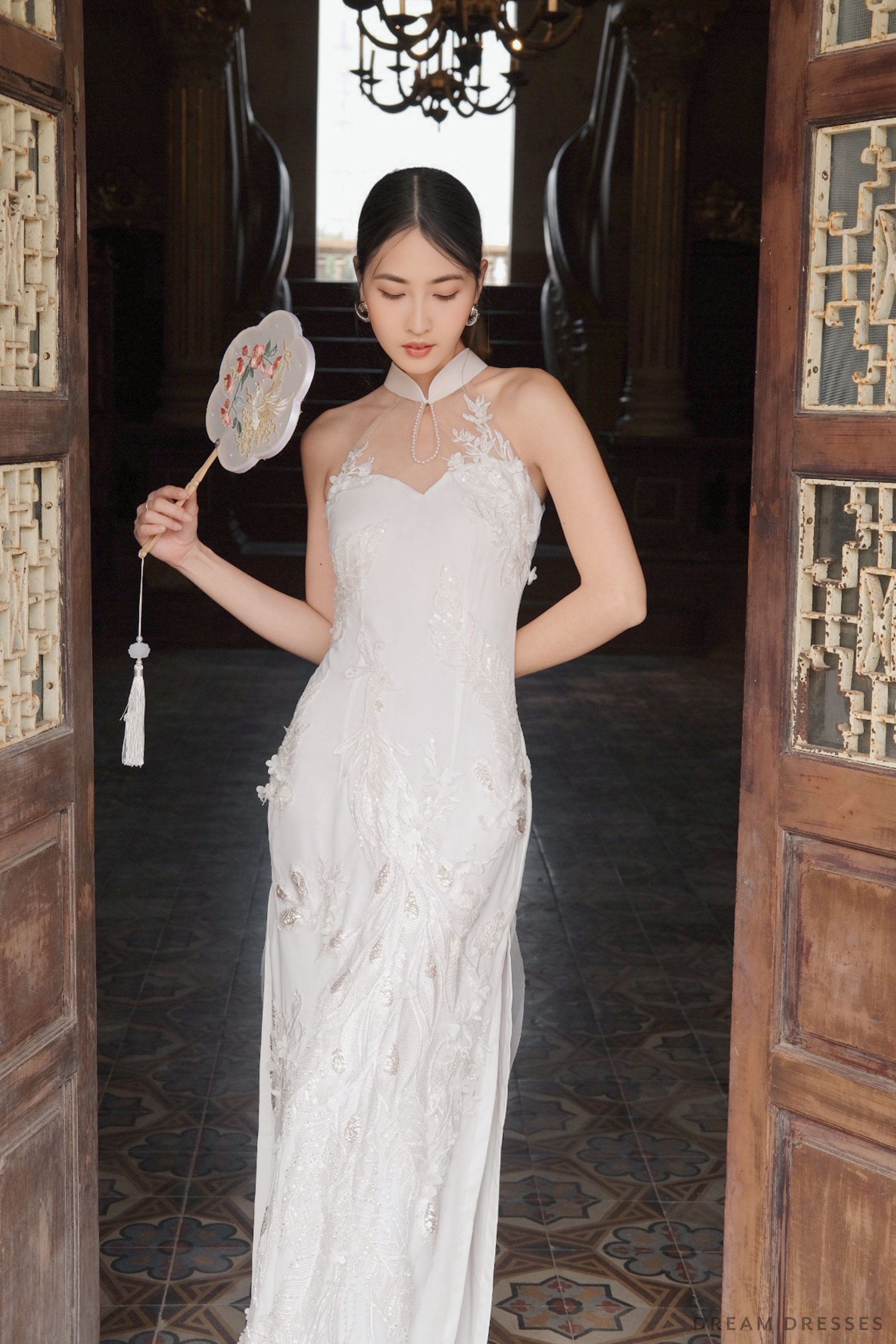 White Bridal Cheongsam | Couture Lace Modern Cheongsam (#JULIA)