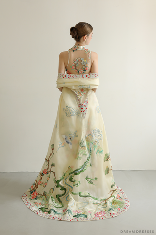 Cheongsam-Inspired Ao Dai Detachable Cape | Vietnamese Bridal Dress (#KOSHY)